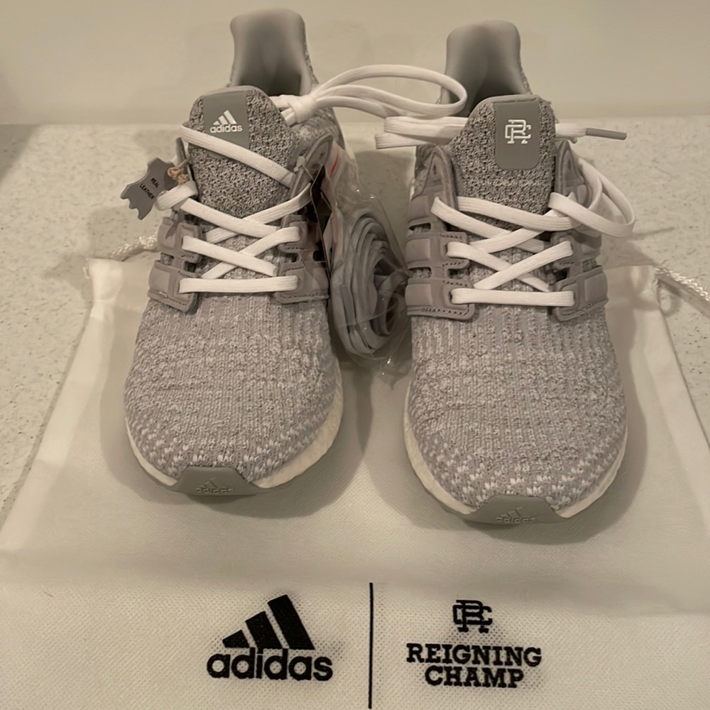 Adidas ultraboost - Reigning Champ